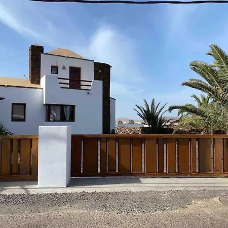 Majo House Ferienhaus Lajares